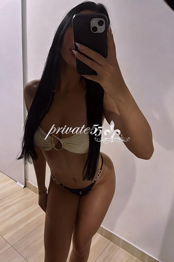 Public photo 12 of Mirella Mih