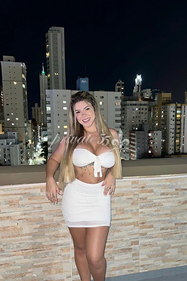 Public photo 3 of Luna Alves