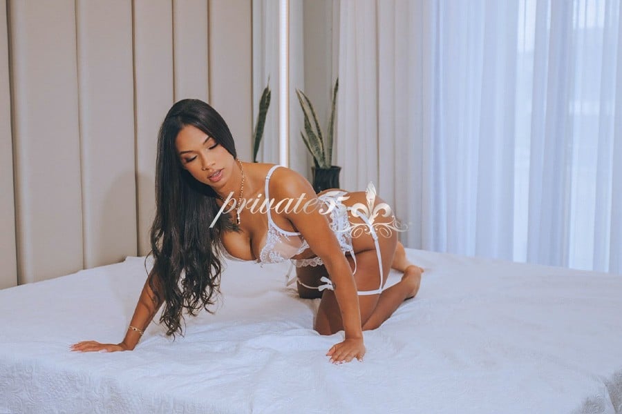 Public photo 20 of Ana Coimbra