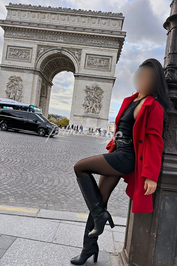 Public photo 7 of Paola Prada