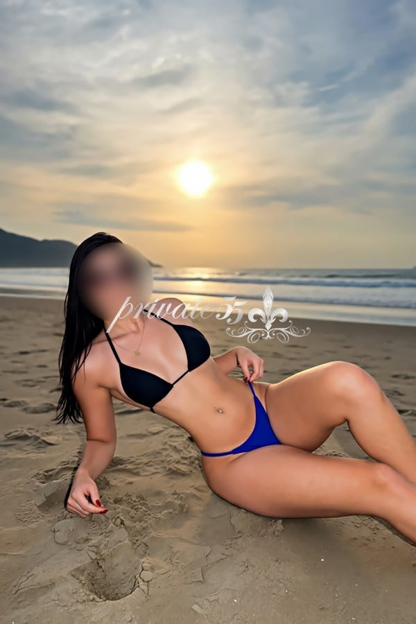 Public photo 17 of Ágata Alencar