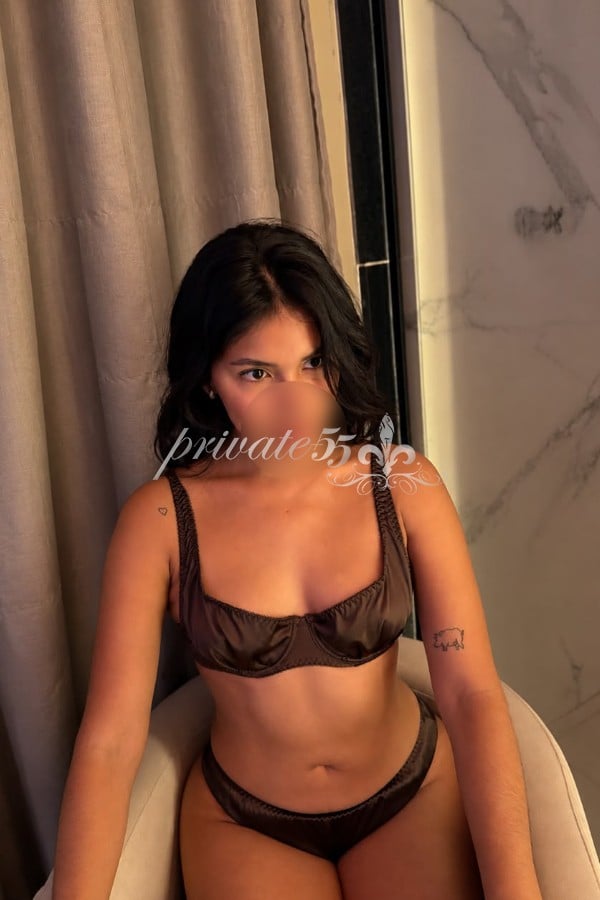 Clara Yanze, acompanhante de luxo, foto 9