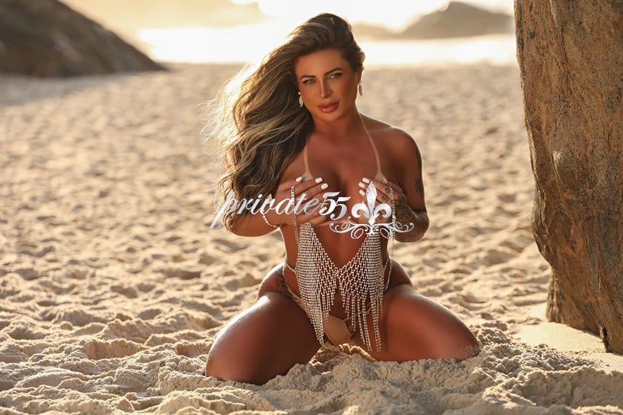 Public photo 10 of Nicolly Schultz