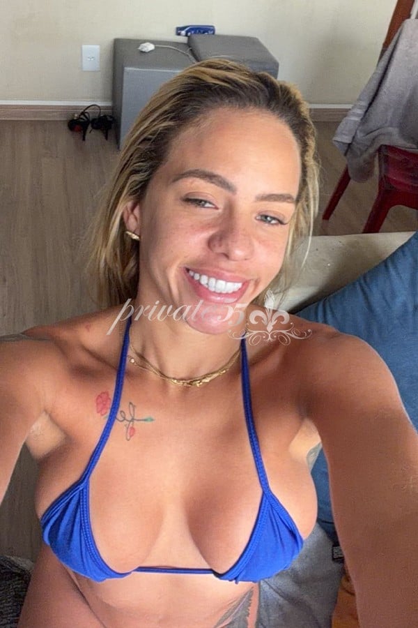 Tay Massagista, garota de programa, foto 2