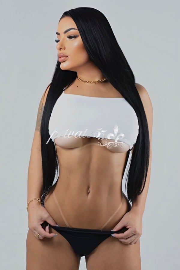 Júlia Hoffman, acompanhante, foto 16