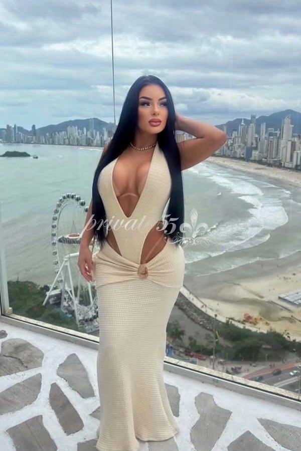 Júlia Hoffman, garota de programa, foto 6