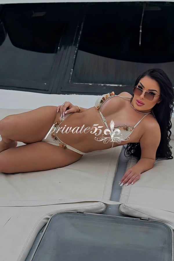 Júlia Hoffman, acompanhante, foto 8