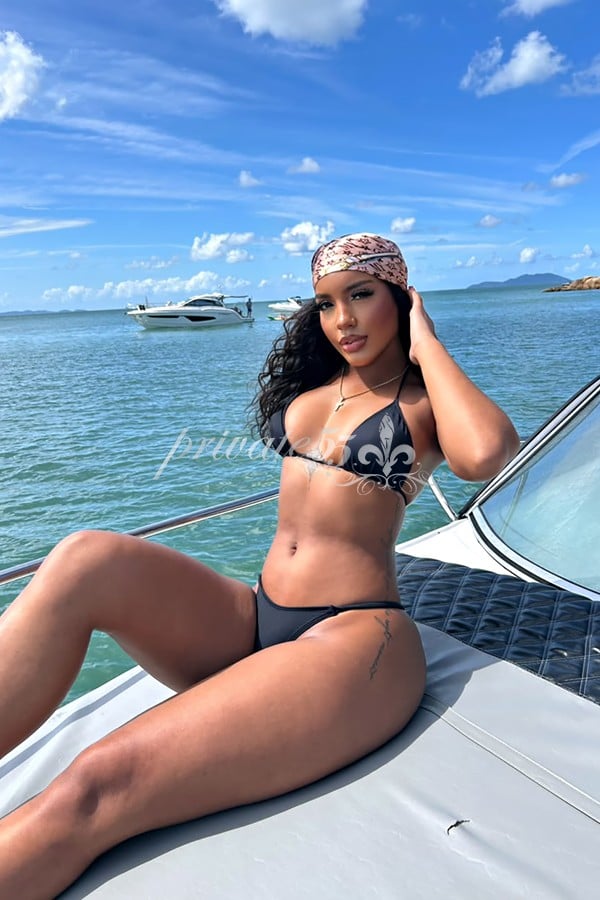 Public photo 14 of Maithe Moraes