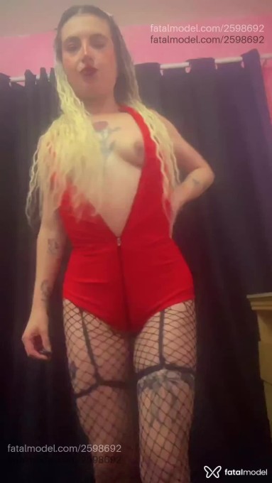 Public photo 7 of Caroline bianca