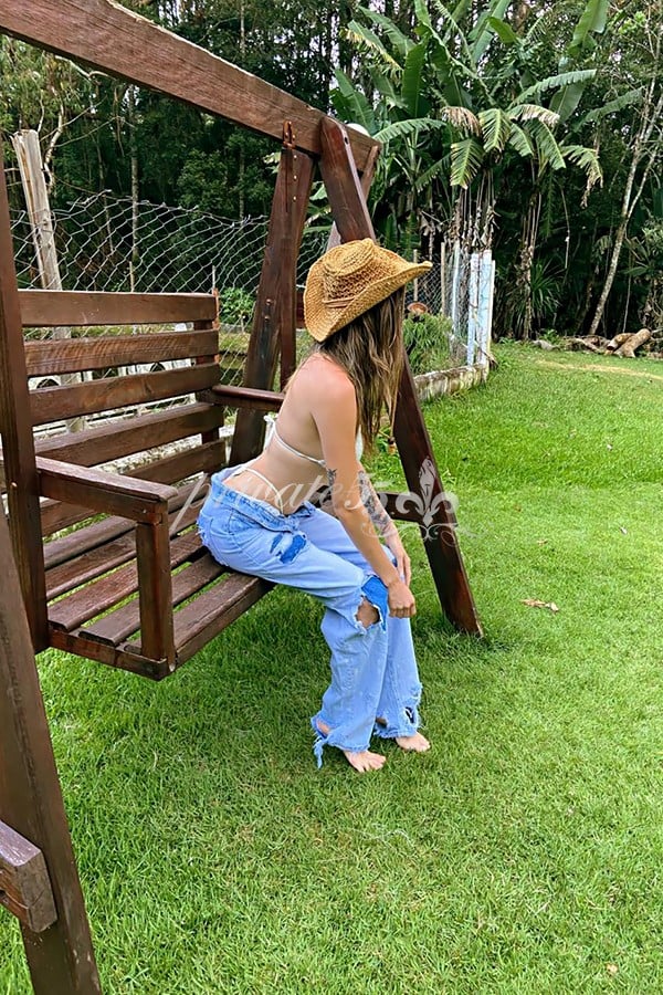 Public photo 23 of Karen Borges