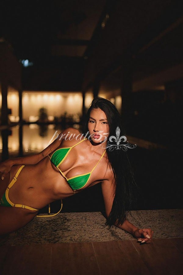 Isabelle  Akemi, acompanhante de luxo, foto 9