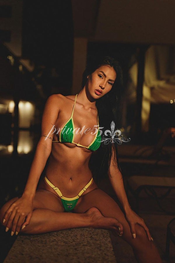 Isabelle  Akemi, garota de programa, foto 6