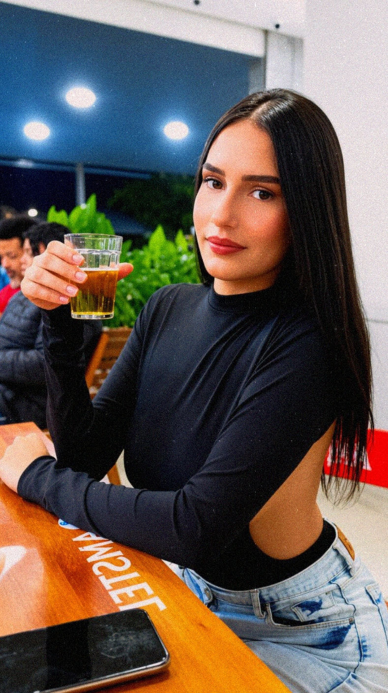 Lavinia, garota de programa, foto 2