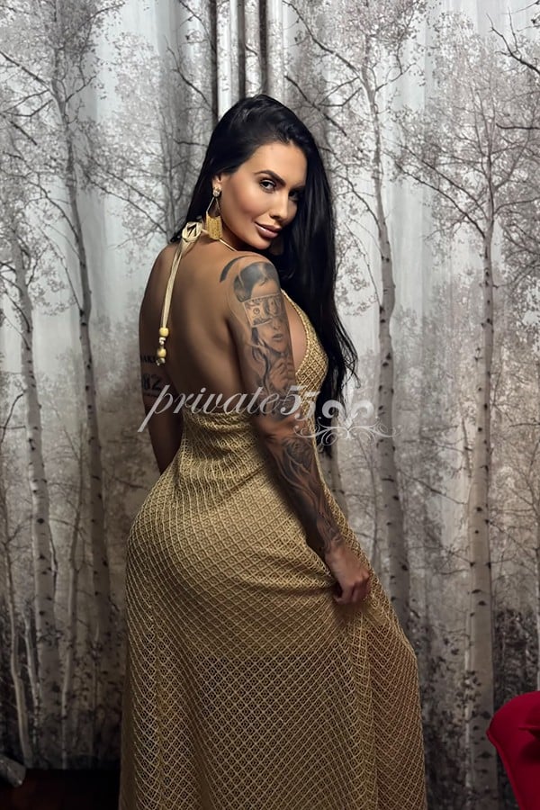 Public photo 15 of Fernanda Lobatto