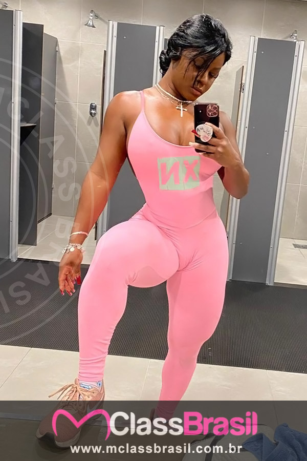 Public photo 5 of Jully Bonnura