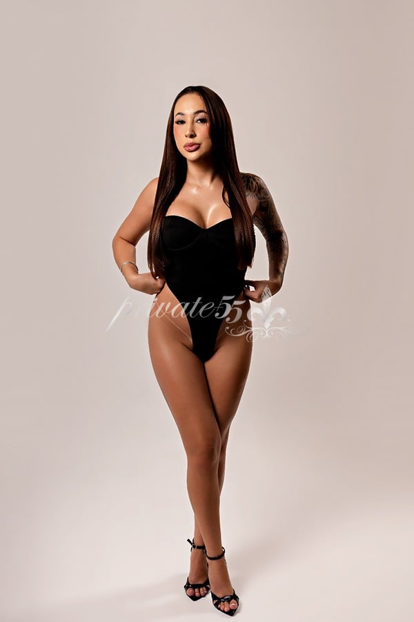 Public photo 4 of Ana Lua