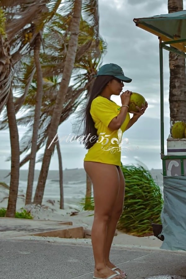 Public photo 7 of Aurora Diniz