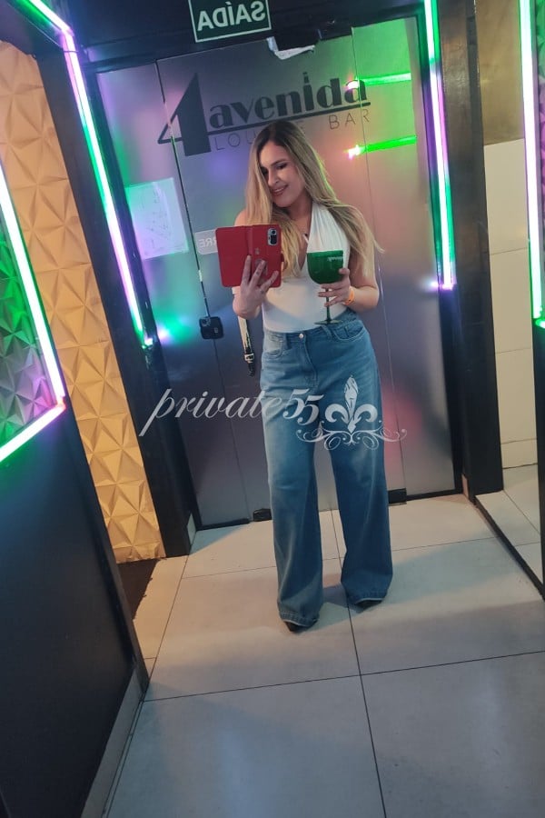 Bianca Ferrari, acompanhante verificada, foto 3
