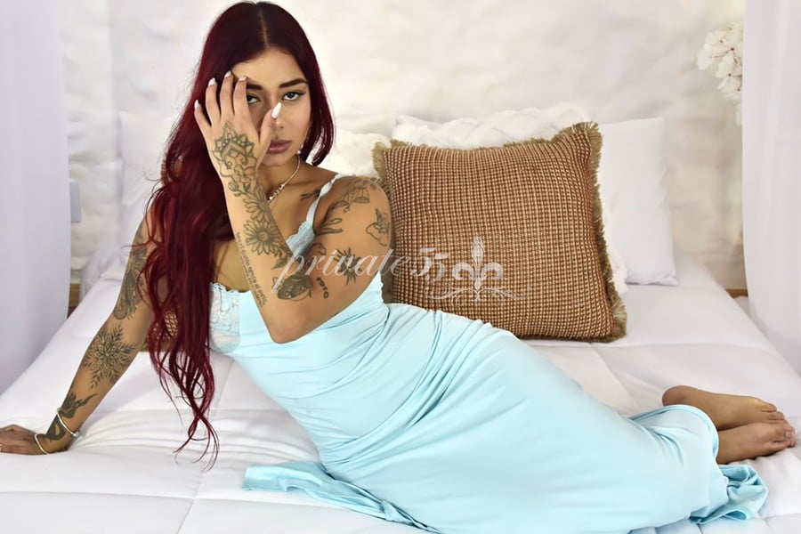 Public photo 14 of Cristal Amorim