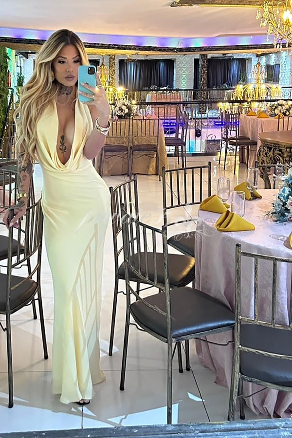 Public photo 17 of Lauren Reis