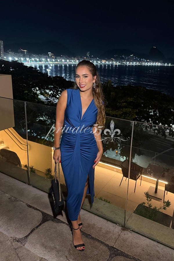 Public photo 2 of Michelly Porto
