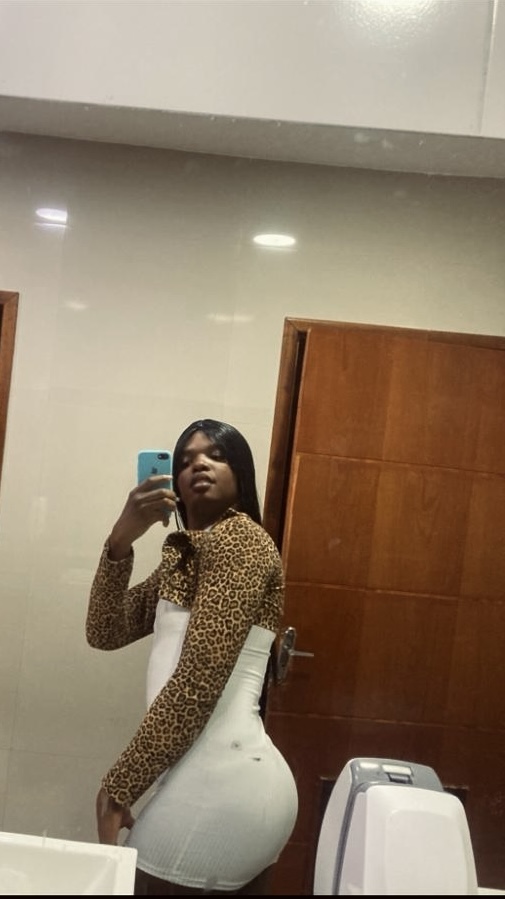 Naomi, acompanhante de luxo, foto 5