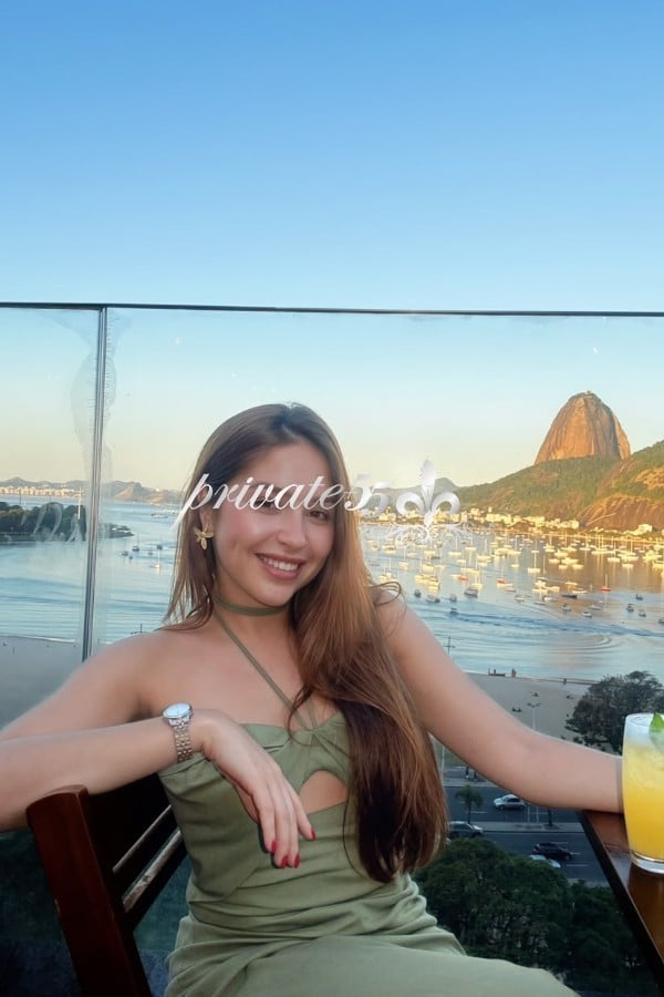 Helena Castelli, garota de programa, foto 6