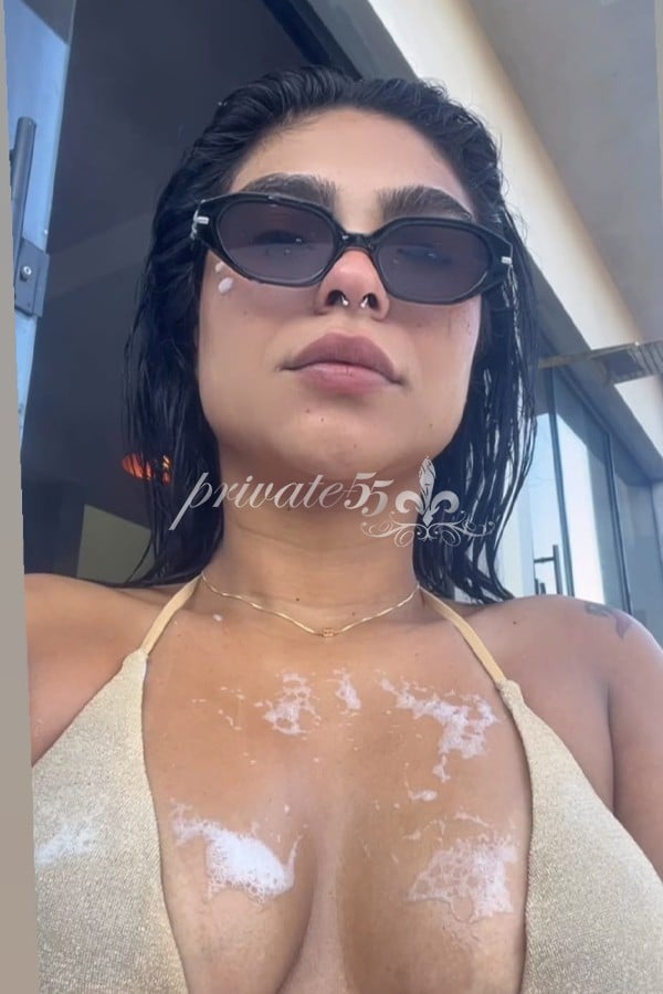 Sara Branão, garota de programa, foto 2