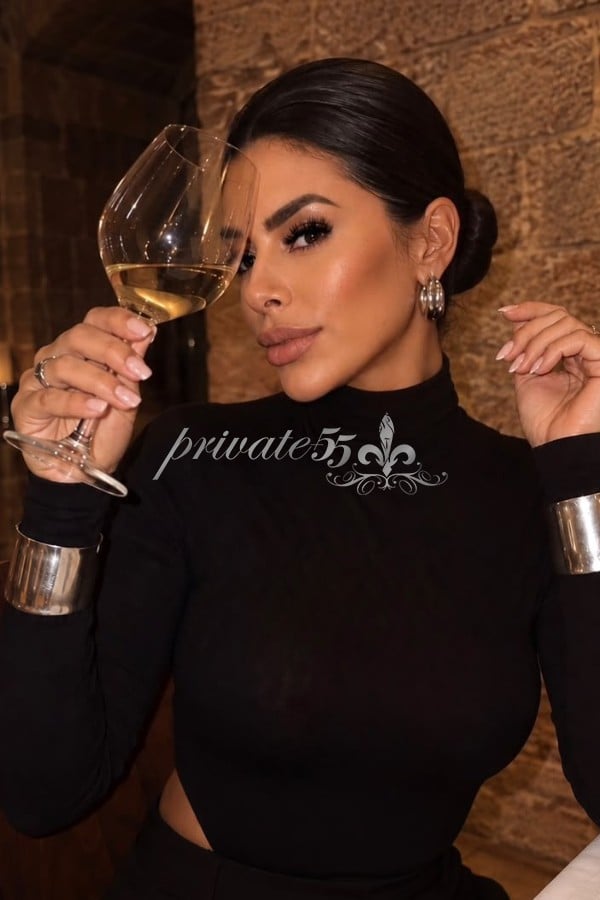 Larissa Villar, acompanhante de luxo, foto 9