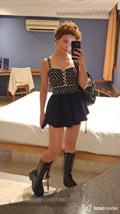 Delila Haze, acompanhante, foto 4