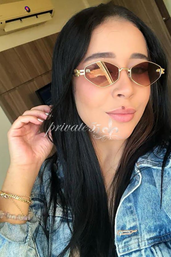Monique Costa, garota de programa, foto 10