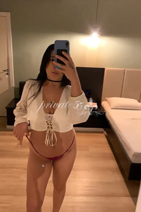 Monique Costa, garota de programa, foto 6