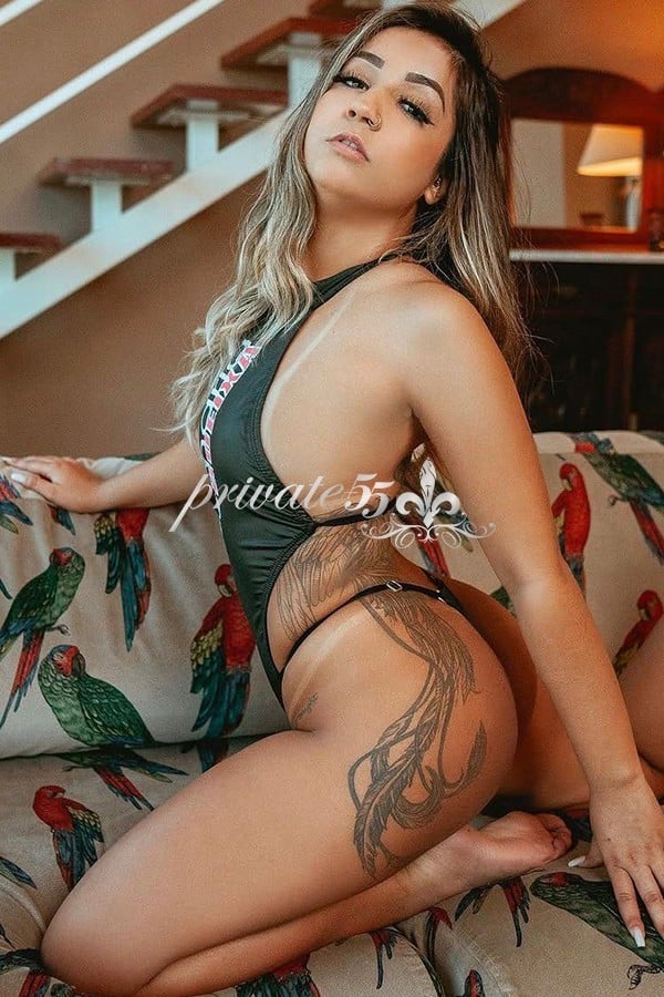 Ivy Petit, garota de programa, foto 6