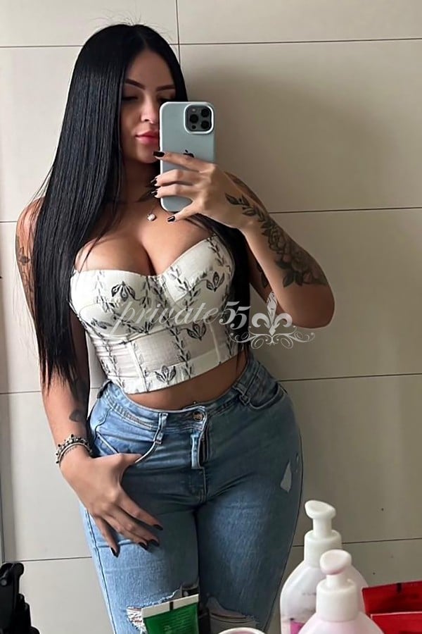 Emilly Hill, garota de programa, foto 10