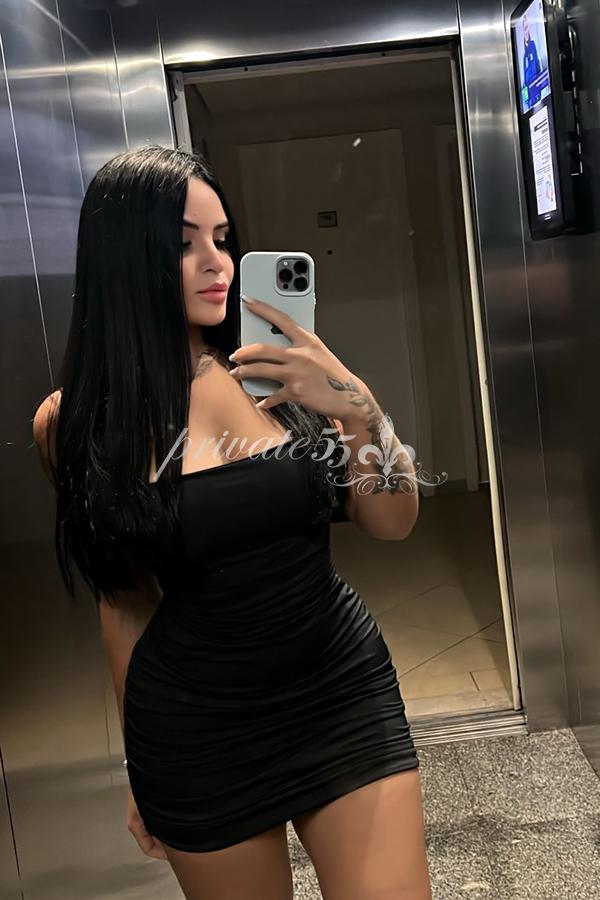 Emilly Hill, garota de programa, foto 6