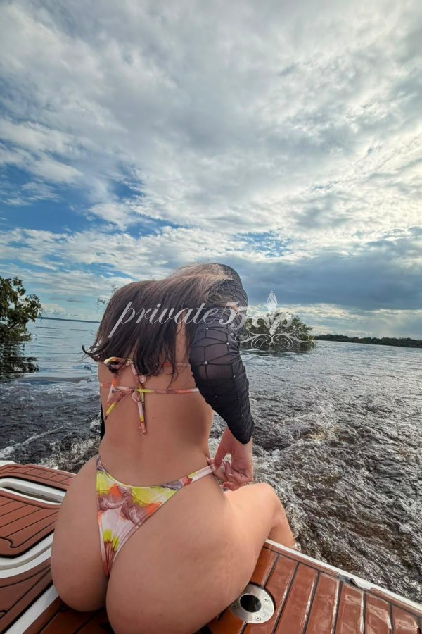 Public photo 8 of Luiza Cavalcante