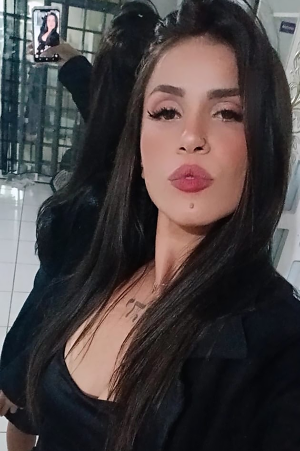 Karol Mendes, acompanhante, foto 4