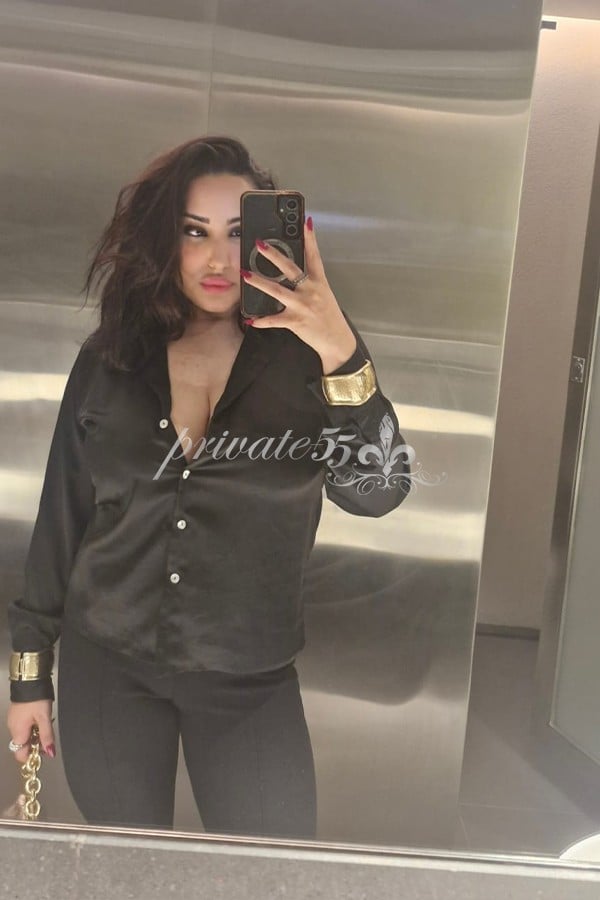 Chloe Cecilia, acompanhante verificada, foto 11