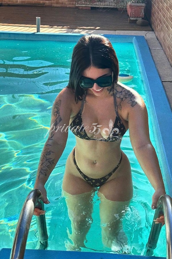 Maya Valmont, acompanhante, foto 12