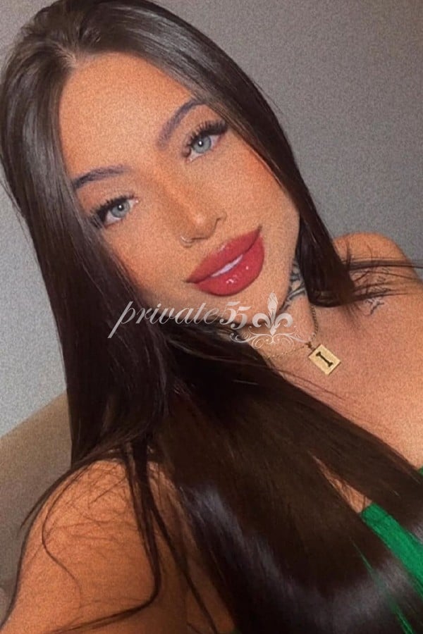 Maya Valmont, garota de programa, foto 6