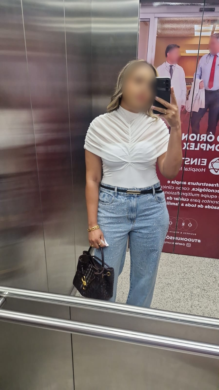 Keise, garota de programa, foto 2