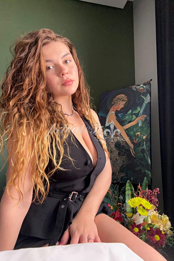 Maíra Evellyn, garota de programa, foto 14