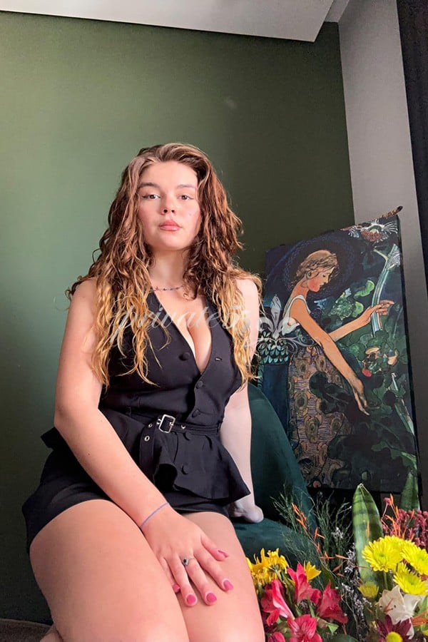 Maíra Evellyn, acompanhante de luxo, foto 13
