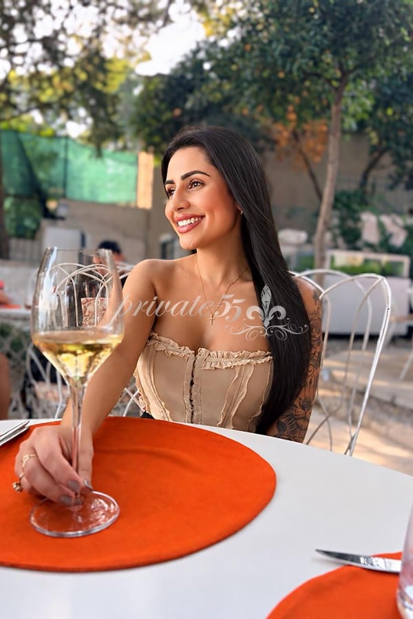 Karolyne Ferraz, acompanhante de luxo, foto 5