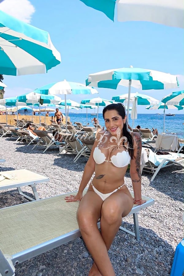 Karolyne Ferraz, acompanhante, foto 4