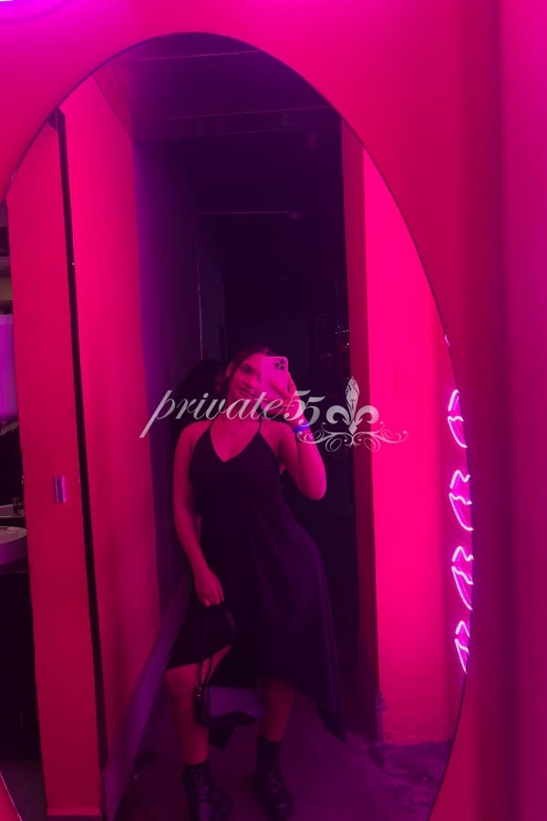 Caroline Ferraz, acompanhante, foto 8