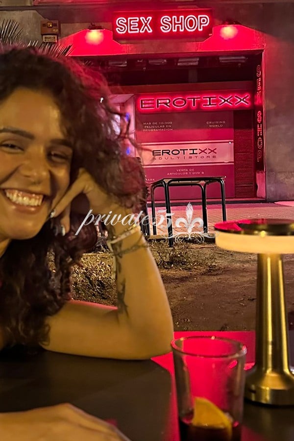Vivi Bernardi, acompanhante, foto 20