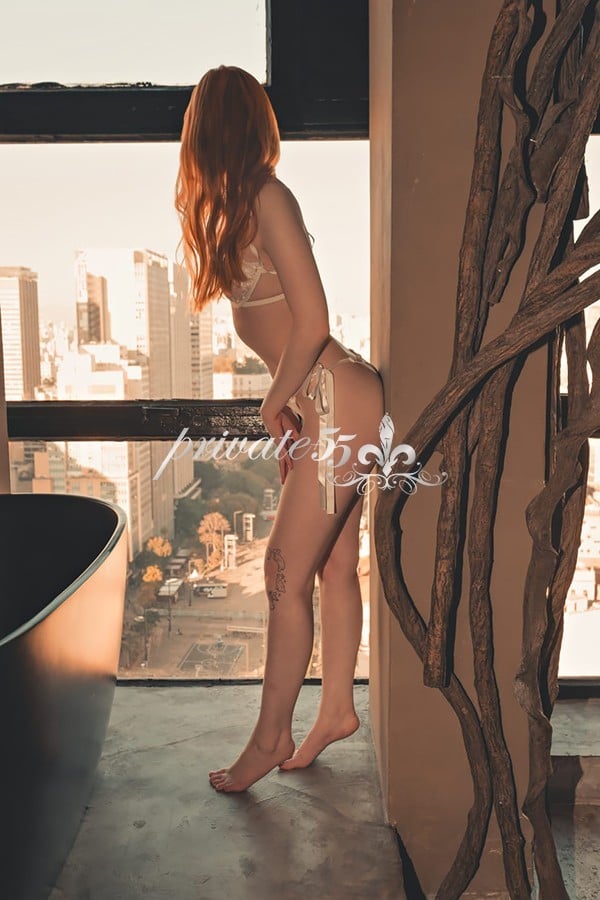 Layla Marchett, acompanhante, foto 4