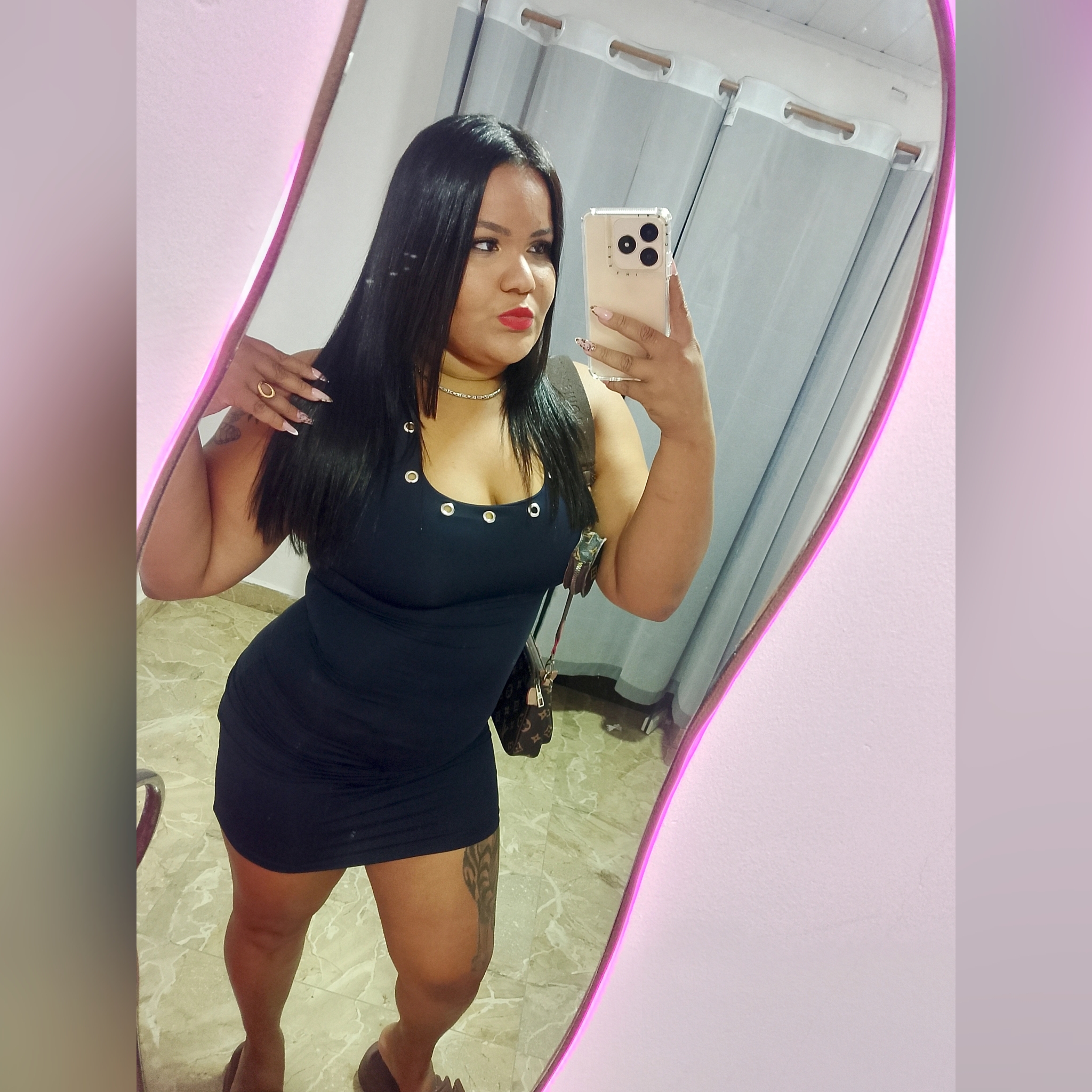 Ingrid Fernandes, acompanhante verificada, foto 3