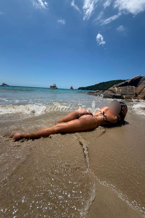 Ariel Lancaster, acompanhante verificada, foto 15